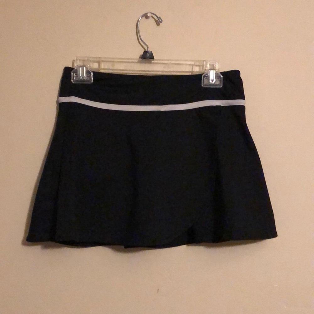 Fila tennis skort.